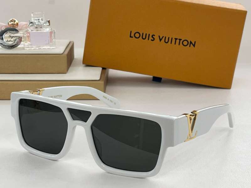 Picture of LV Sunglasses _SKUfw55793371fw